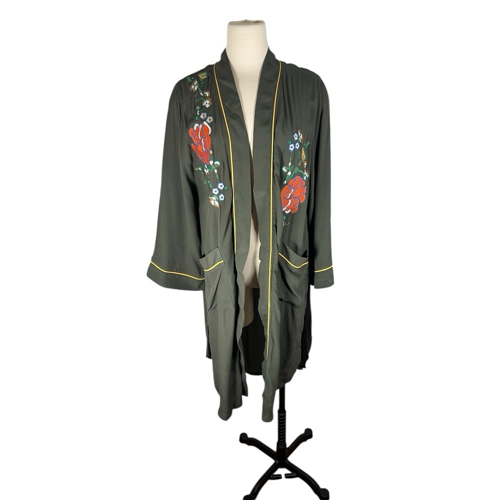 The Room Olive Embroidered Kimono Cardigan Sz M Floral Open Front Duster Boho